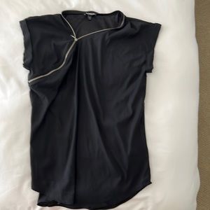 Express medium black blouse with zipper detail.